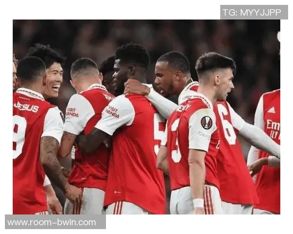 阿森纳在英超对诺丁汉森林战绩优异但客场表现不佳的对比分析